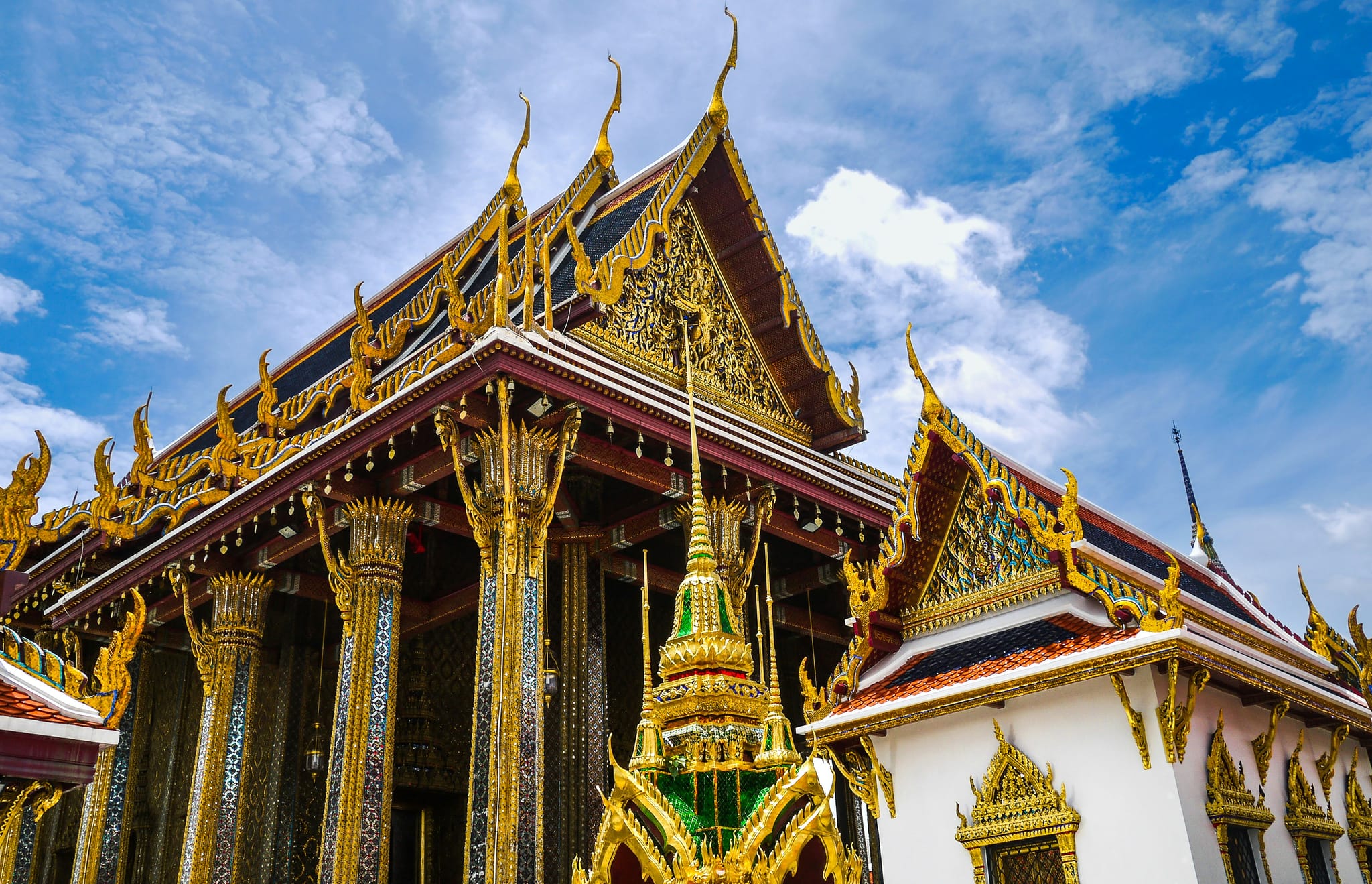 Thai temple at golden hour — Golden Rise Travels Thailand DMC